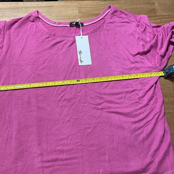 Yana K fuschia fleece - Picture 6 of 7